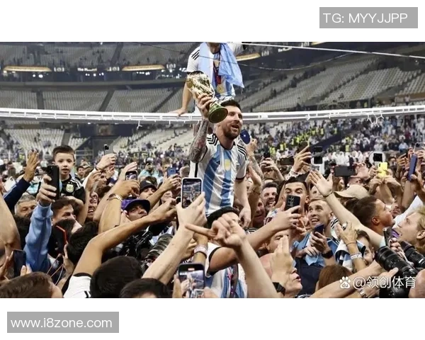 劳塔罗在梅西身边展现锋线威力助力阿根廷夺冠之路